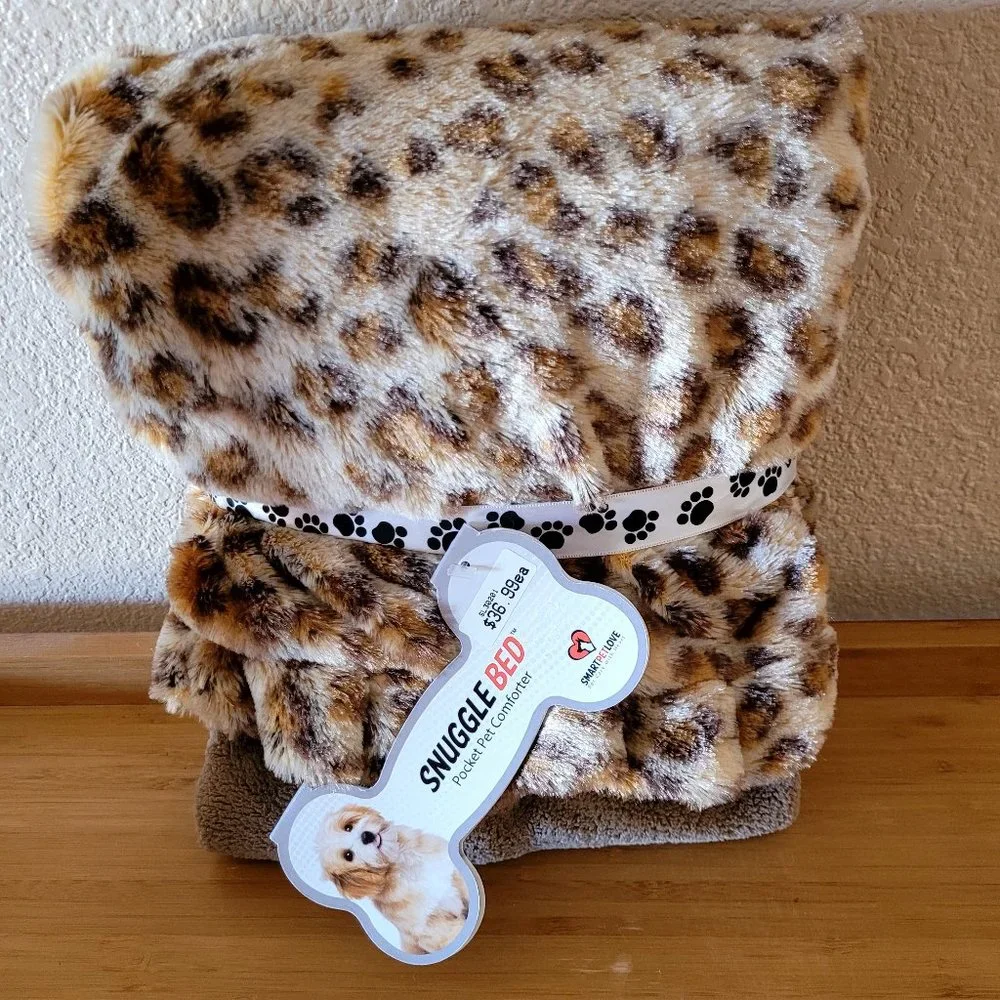 Snuggle Bed Pocket Pet Dog Puppy Comforter Smart Pet Love